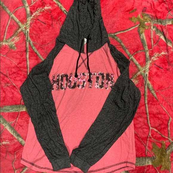 Salt Creek Apparel Women’s Pullover Hoodie - Picture 1 of 9